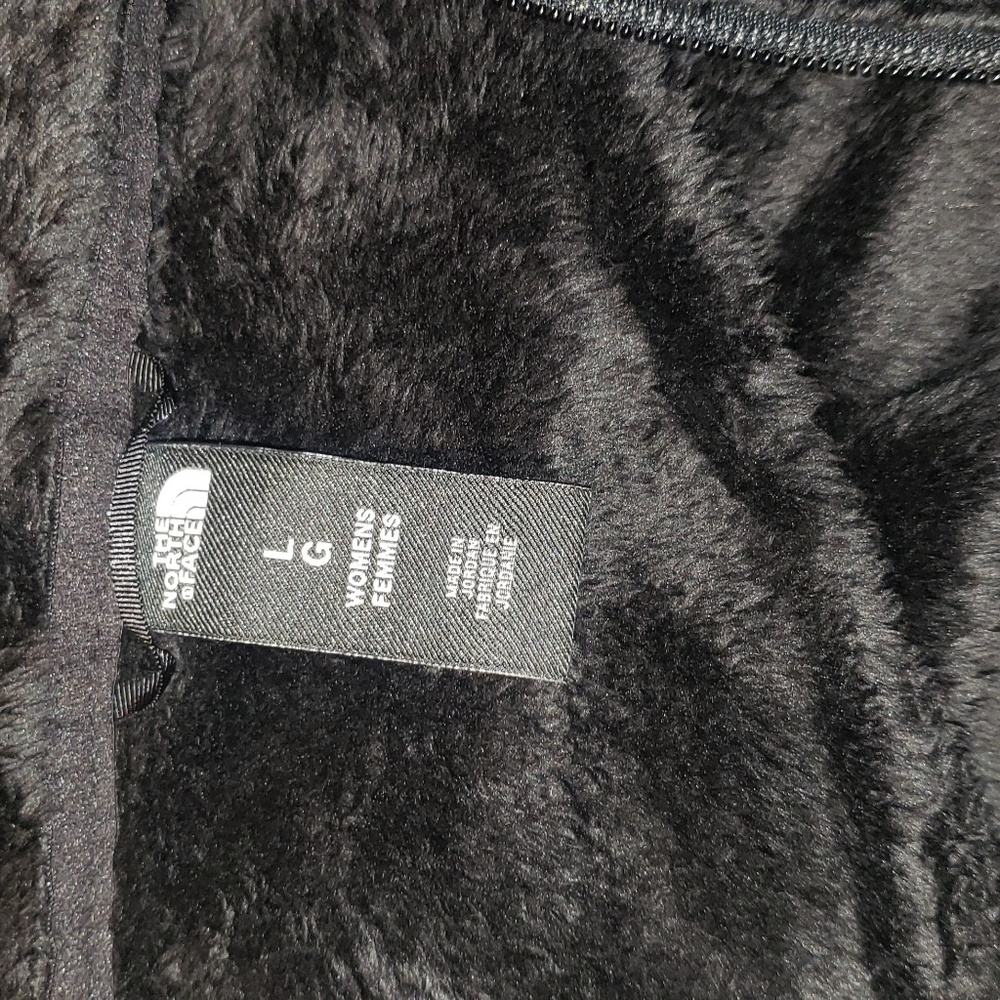 The North Face Sweater - Picture 5 of 16